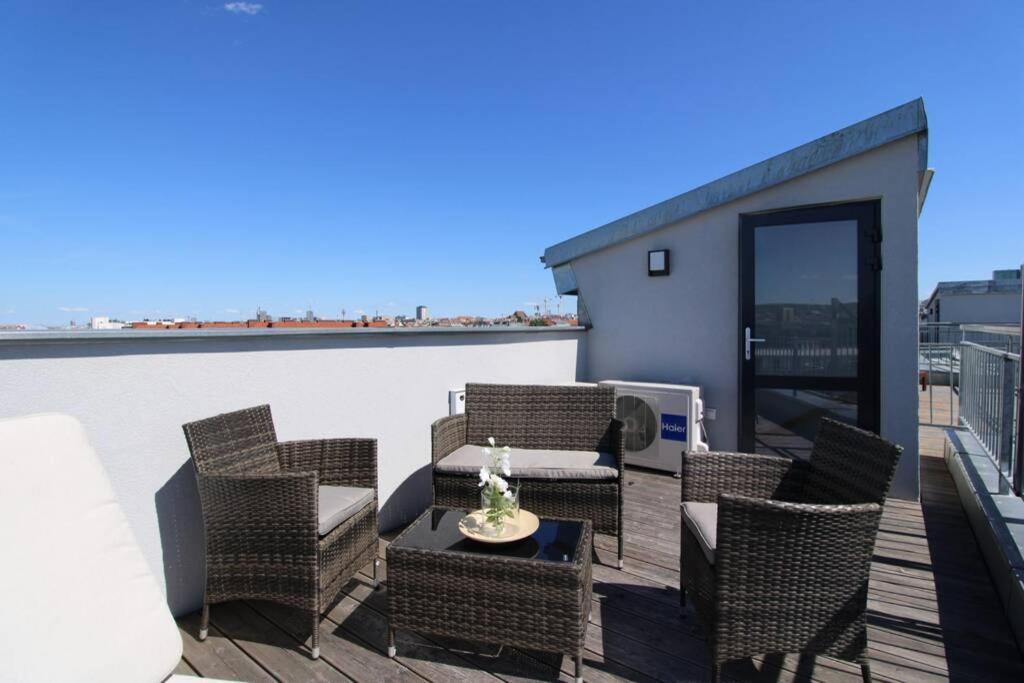 Penthouse With Amazing Terrace L Lf42 Apartman Bécs Kültér fotó